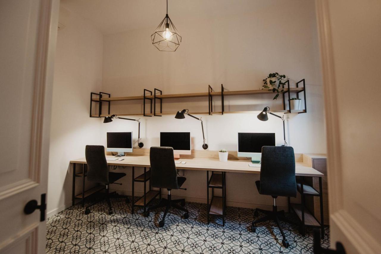 Petit Luxe Volta Acomodação com café da manhã Terrassa Exterior foto